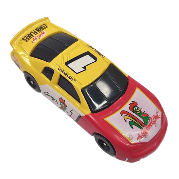 Free Gift 3 NASCAR Hot Wheels Die-Cast Kellogg Corn Flakes Race Cars Vintage - Picture 6 of 12